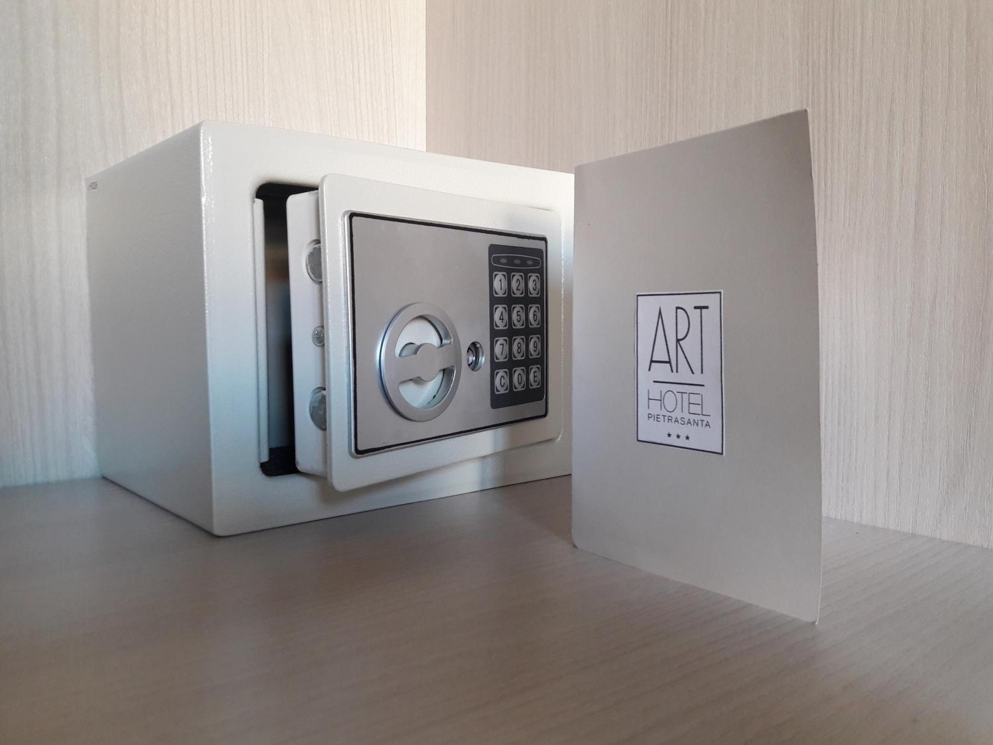 Art Hotel Pietrasanta Chambre photo